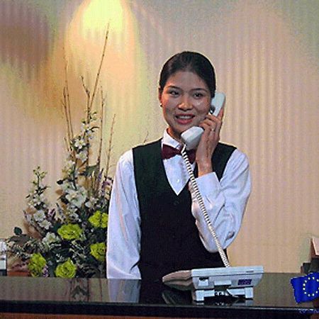 Avi Airport Hotel Hanoi Kamer foto