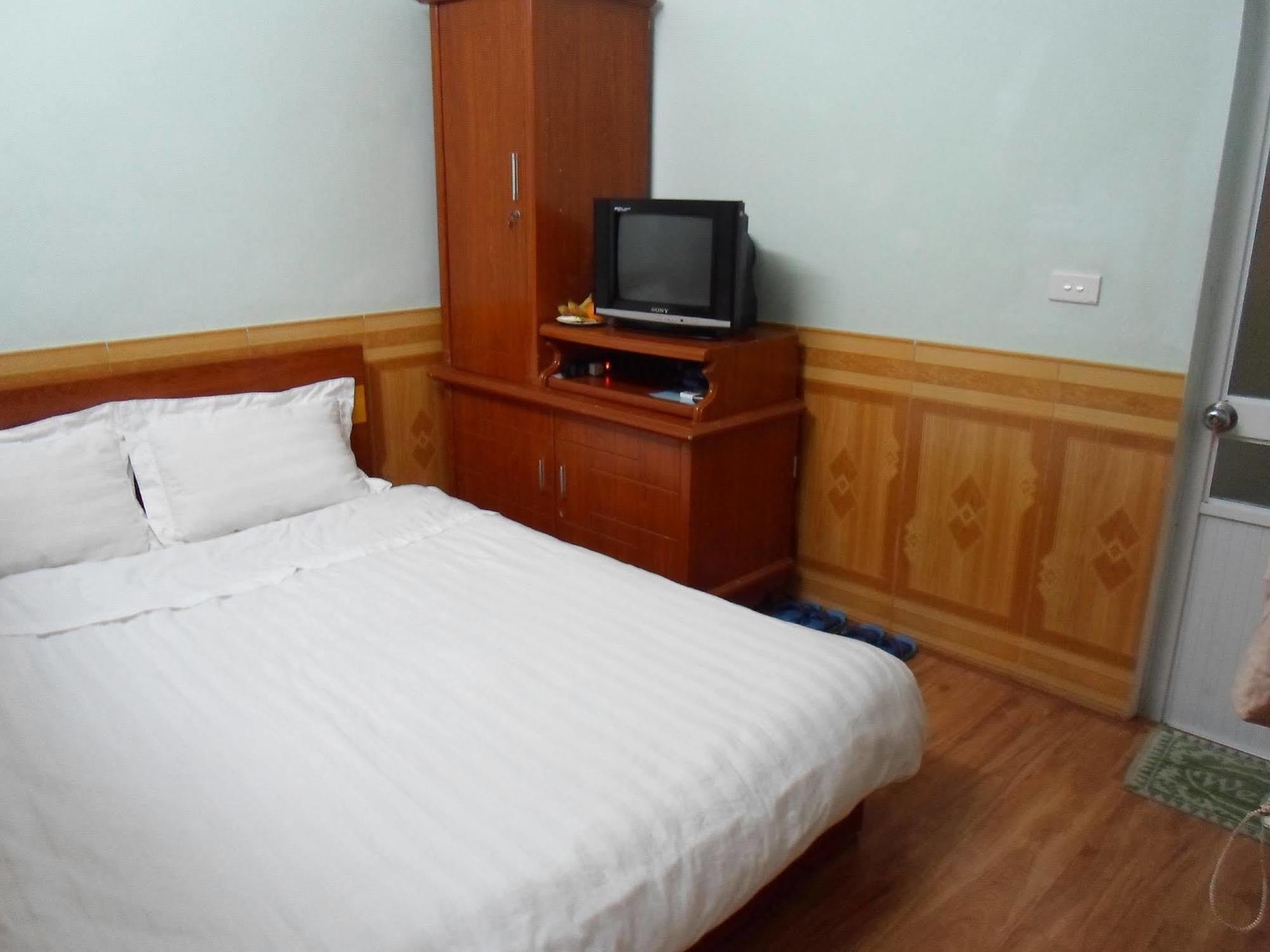 Avi Airport Hotel Hanoi Buitenkant foto